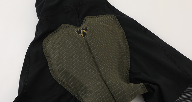 pants for cyclists